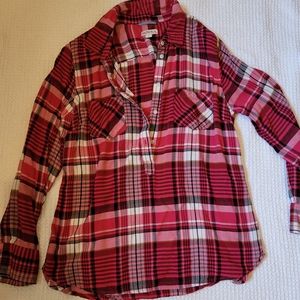 Womens pink long sleeve flannel